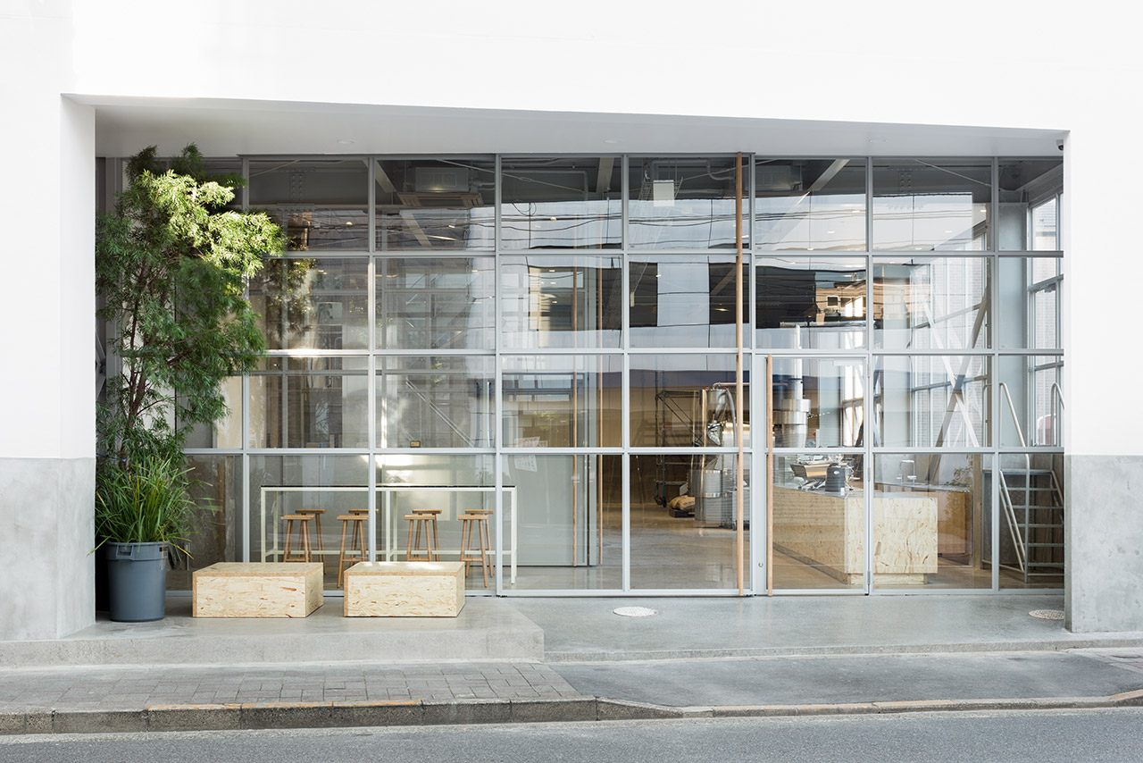 Blue Bottle Coffee Kiyosumi-Shirakawa Roastery & Cafe