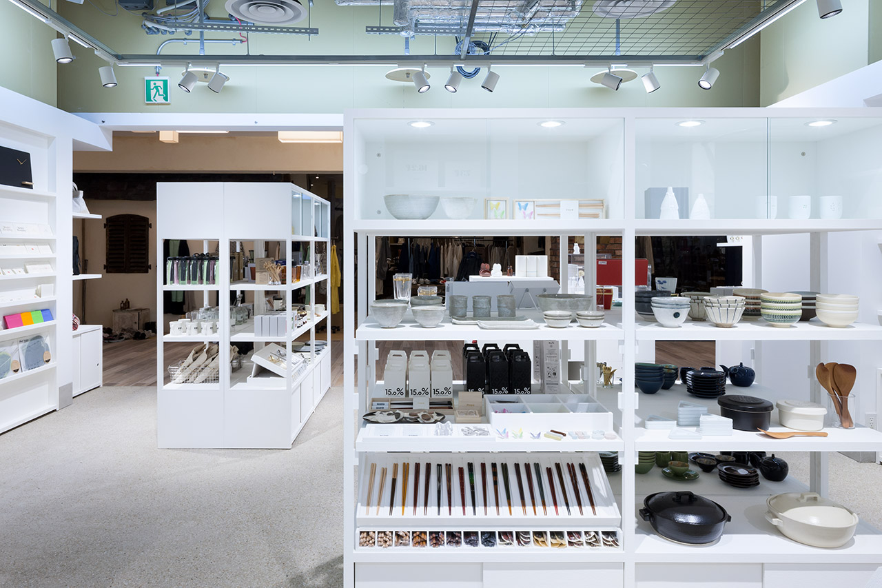 Floyd dainagoya building shop